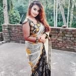 Priya... Official...(@makeuplover_priya)'s profile avatar