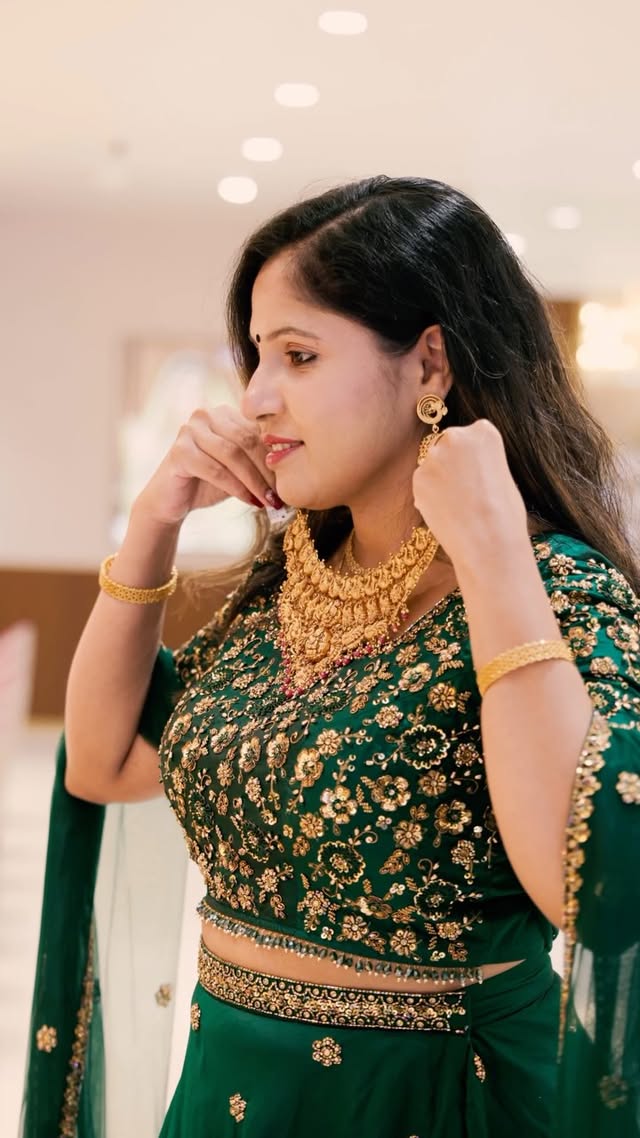💫What an exciting news ! @malabargoldanddiamonds opening in Atlanta. Come and enjoy the complete jewelry shopping experience at Malabar Gold & Diamonds Jewellery. 370+ Stores across 13 countries 💫💫@malabargoldanddiamonds_usa @malabargoldanddiamonds Camera : @thomas_rajan99 #malabargoldanddiamonds #malabargold #jewelry #intricatedesign #jewelry #goldjewellery #diamonds#malabargoldanddiamonds #grandopening #diamondjewelry #bridaljewellery #jewellers #jewellery #womenstyle #style #indianjewellery #choker #southindianjewellery #lightweightjewellery #indianjewelleryusa #indianjewelleryAtlanta #weddingjewellery #modeling #branding #traditional by @subi_babu_atlanta
