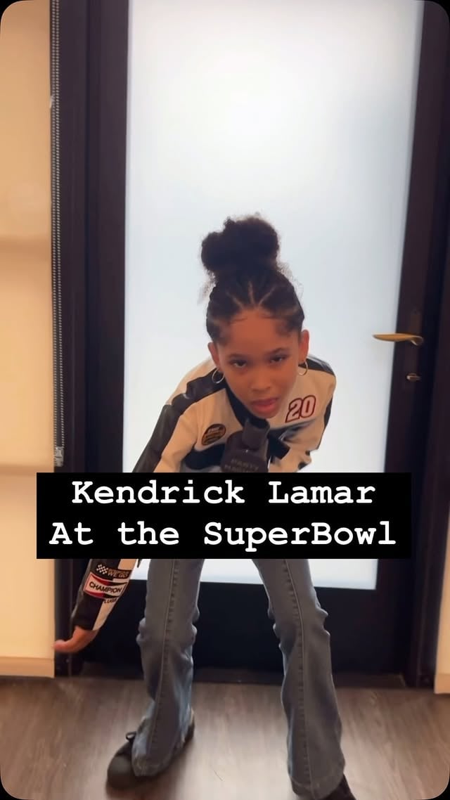 Super Bowl Energy @kendricklamar by @zoeyzanai