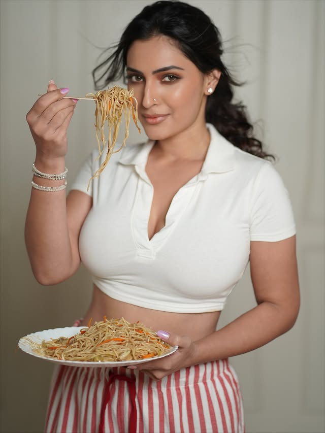 Long, soft, and makes you slurp… what am I? 😉#shivanggi #instagram