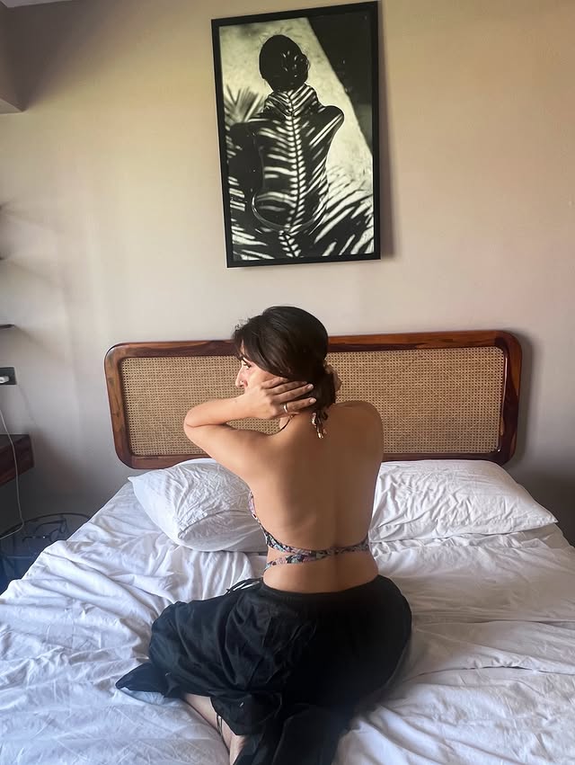#ShivangiVermaOfficialapp - backbone energy. 🔥More playful visuals inside my app 🎥(LINK IN BIO) #shivanggi#shivanggi