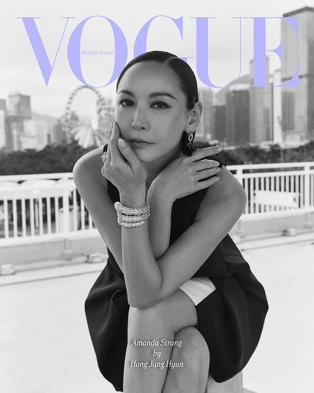 It’s always been a dream to grace the cover of Vogue. Thank you Vogue Hong Kong and the team! #FiveFabulousYears 最新封面主角之一 @AmandaStrang_ 的背景非常多元，法國台灣混血兒，美國求學，然後在台灣出道當模特兒，最後卻決意來香港發展模特兒事業，後來愛上造蛋糕，到巴黎藍帶廚藝學校深詣，不但創立自己的餅店，還和蔡瀾一起主持飲食節目 —— 她的燦爛人生和經歷跟連在香港。談到香港，只有感恩，感謝這城市給她機會、接納她。獨家訪問詳見於 #VogueHongKong 5周年紀念刊，將於 3月4日在全港各大書店、便利店及報攤正式上架。直接點擊 Vogue Hong Kong 的 link in bio 閱讀更多文章Before discovering her love for baking, the multi-faceted Amanda Strang ventured into the world of modelling and acting. She has since attended the prestigious Le Cordon Bleu and went on to become a presenter on various lifestyle shows, including one with renowned food critic Chua Lam. The Chinese-French Strang pursued her dreams by starting her French pâtisserie petite Amanda in Hong Kong, feeding the city that fuelled her passions. Follow her inspiring journey by checking out our March 5th Anniversary issue. ​​Click on Vogue Hong Kong’s link in bio to read more articlesPhotographer: @HongJangHyunFashion & Creative Director: @YeeJonathanProducer: @Marina.FairfaxExecutive Producer: @ooooocesSenior Fashion Editor: @KylettcMakeup Artist: @JennyShih & @HeisanHungHair Stylist: @JackalWongHair & @KeithWoProduction Manager: @thunderxaFashion Assistants: @_Mama_Y & @Yuen.n_Cover Wardrobe: @LouisVuittonCover Jewellery: @Bulgari #VogueHongKongAnniversary #VogueLovesHongKong #HongKongStories #amandas #amandastrang by @amandastrang_
