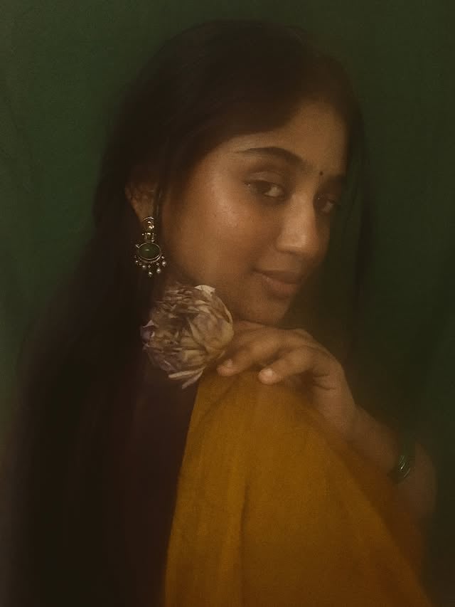 🪷Shot & edited by: @_chaiithra_ Saree: @avnee.elegence #fyp #explore #art #saree #selfportrait by @_chaiithra_