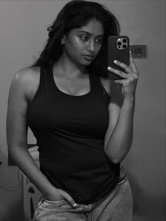:) by @_chaiithra_