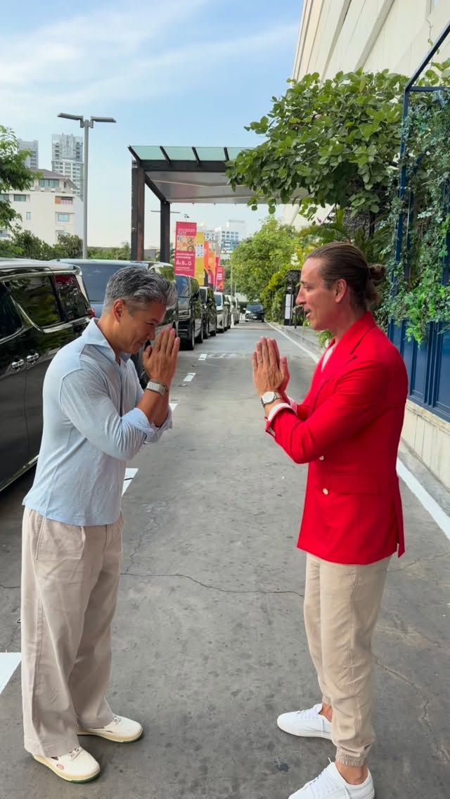 15 ańos disfrutando BANGKOK y su gente.Trunk Show , AB. by @tomaslasoargos