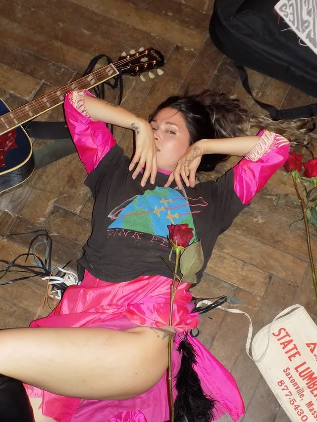1st link in bio please and thank you for all of your support ♡ HAPPY BANDCAMP FRIDAY FULL SCORPIO MOON YUMMY WOW ♡ PHOTOS BY @shesvalhalla @mikypescara 🌕 y'all feeling all this rn? bc i am seeing feeling the deep, what are you seeing? by @laurenruthward