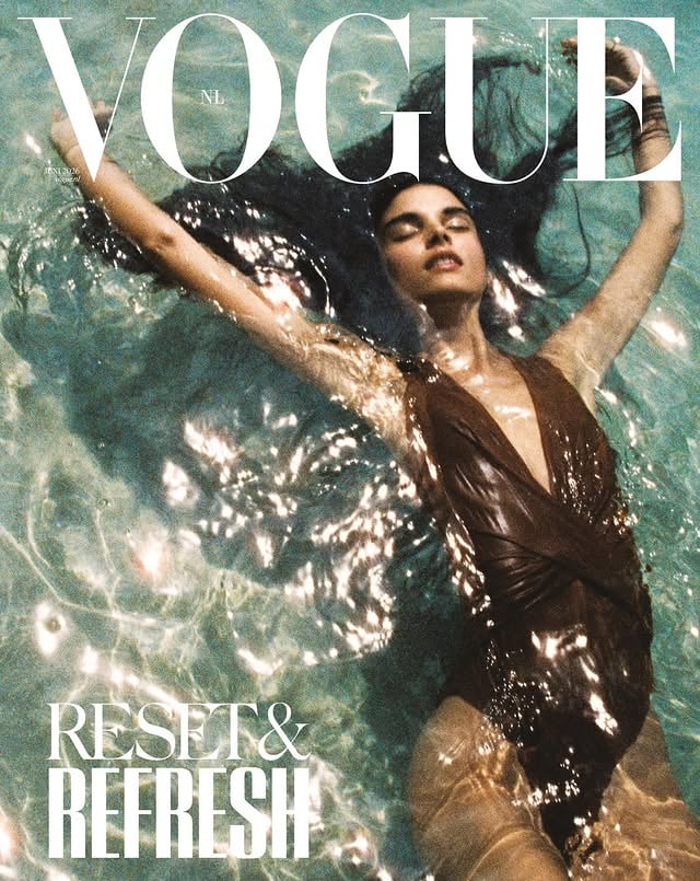 Reset, refuel, refresh. ⁠⁠In Vogue’s Wellness Issue duiken we diep in de wereld van wellbeing. Ontdek de nieuwste cutting-edge treatments en onze favoriete adressen; bij deze een uitnodiging om te vertragen, te verdiepen en te herontdekken. Toe aan selfcare? Say less, want ook Vogue.nl staat volledig in teken van Wellness Month en wordt jouw dagelijkse go-to voor body & mind. Denk aan inspirerende diepte-interviews, zorgvuldig gecureerde editor’s picks, verdiep je in inzichten van experts op het gebied van beweging en voeding en trends waar je lichaam van oplaadt (en je bankrekening wellicht even diep voor ademhaalt).⁠⁠Voor de coverserie reist Vogue af naar Barbados, waar @KateBellm model @ItsPaulaSoares fotografeert. Ook topmodel @AnokYai bewijst dat een goeie look minstens zo helend werkt als een ijsbad. Verder in dit nummer: wellness files vol insider adressen en lees alles over ‘man of the moment’ @HarryStyles, die net zijn concertreeks in Amsterdam aftrapte.⁠⁠⁠Vogue’s Wellness Issue ligt vanaf donderdag 21 mei in de winkels en je kunt m’ bestellen via de link in bio! Self-care, maar dan op papier. ⁠⁠Fotografie @KateBellm, styling @LindaGumusGerritsen, haar & make-up @DanineZwetshairmakeup voor @DiorBeauty en @Kevin.Murphy, Model @ItsPaulaSoares / @WomenManagementNY, productie @LeahZonneveld, fotografie assistent @JamarSilva, thanks to @TheBTMI en @ColonyClubBarbados⁠ by @nlvogue