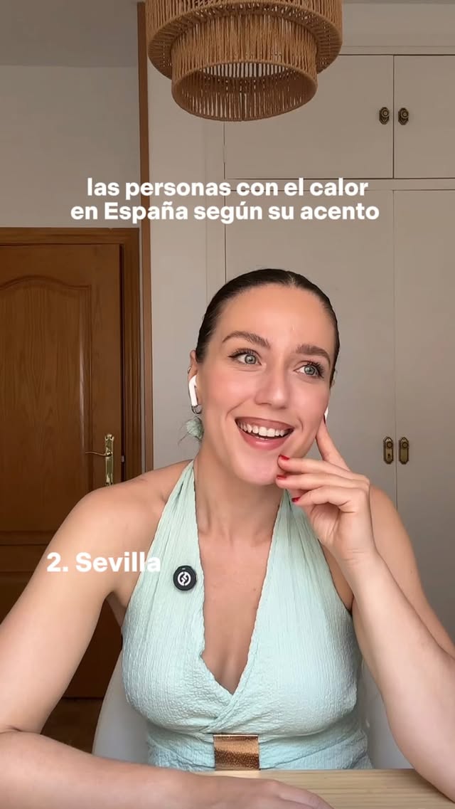 Las personas con el calor en España, según su acento. Se nos va de las manos.#españa #voces #acentos #humor #actingchallenge by @lorenagaram