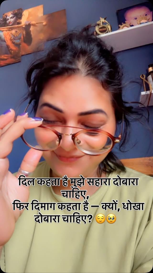 Good morning 🥰 by @model_malvi_