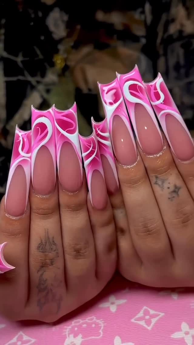 Abstract tips 🌸💗💖Pink on pink airbrushed nails with abstract swirls—this is such a fun and cool design for a pink lover !Artist: @nailsbyjelanni Where nail lovers link up 💅🏾 #thenailconnection #abstractnails #pinknails #nailinspo #nailsnailsnails by @thenailconnection