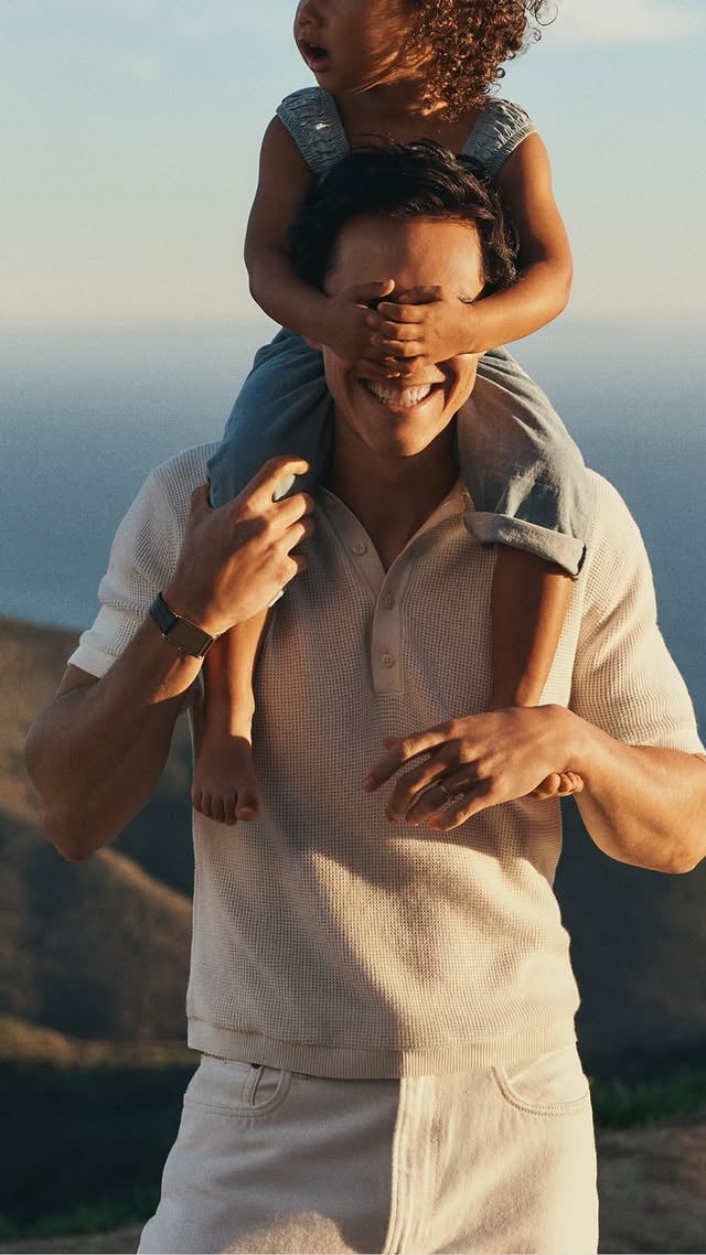 Everything he needs, for Father’s Day.@juandavidborrero styled in effortless comfort, from relaxed lounge to soft polos.