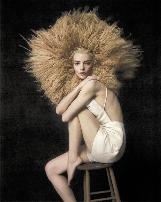 “ARCHIVIO” @AnyaTaylorJoy by Photographer/ Art Direction @SzilveszterMako
Stylist Lisa Jarvis @lisajarvis_stylist
Set Designer Nicholas Des Jardins @nicholasdesjardins
Hair stylist Gregory Russell @gregoryrussellhair
Makeup artist Georgie Eisdell @georgieeisdellmakeup
Manicurist Kim Truang @kimkimnails