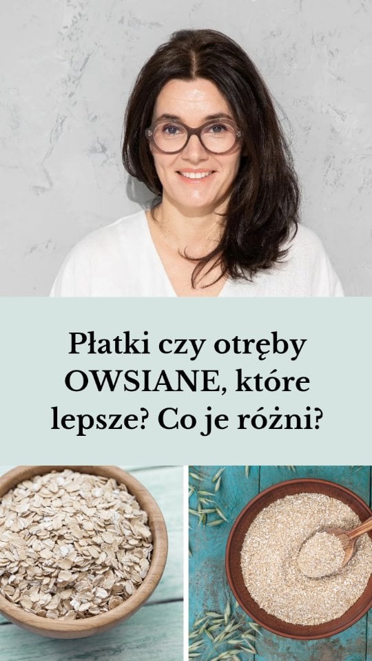 Czy płatki owsiane są 'złe'? Absolutnie nie, to cały czas bardzo wartościowy produkt. Ale trochę inny od owsianych otrąb.🍀Otręby to mniejsza objętość w podobnej gramaturze. Dla mnie to ma znaczenie szczególnie latem, kiedy rano mam zdecydowanie mniejszy apetyt i objętość posiłku zaczyna mieć większe znaczenie. Jeśli wolę mniejszą porcję owsianki, wybieram otręby.🍀Otręby (zamiast płatków) ze swoją większą zwartością błonnika sprawią, że ładunek glikemiczny potrawy, w której się znajdują będzie łagodniejszy.🍀Otręby owsiane mają lekko orzechowy posmak, który lubię. Odpowiada w mi również w niektórych zestawieniach owsiankowych to, że mają konsystencję rozdrobnionych orzechów (inaczej niż ugotowanie płatki owsiane)▶️ Wybierz otręby owsiane, jeśli twoim celem jest jak najwięcej błonnika w diecie, redukcja cholesterolu LDL, kontrola glikemii lub zwiększenie sytości na redukcji przy mniejszej objętości posiłku.▶️ Wybierz płatki owsiane, jeśli potrzebujesz łatwiej dostępnej energii (np. posiłek przed treningiem), masz delikatniejszy przewód pokarmowy (nadmiar błonnika z otrąb może początkowo powodować dyskomfort) lub po prostu preferujesz klasyczną teksturę owsianki (bardziej kremową konsystencje).▶️ Doskonałym kompromisem jest przygotowywanie owsianki z płatków owsianych oraz otrąb.Otręby owsiane są korzystniejsze odżywczo niż otręby pszenne. Zrobić o tym materiał?Jadłospisy dla kobiety po 40-ce są zasobne w błonnik. Znajdziesz je na www.dietapo40.pl/sklep🤔Otręby i płatki owsiane. Są w Waszej kuchni? by @dietapo40.menopauza