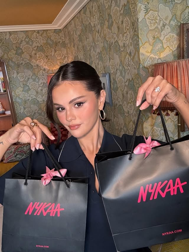 To our friends in India… Your Rare Beauty faves are FINALLY available @mynykaa!

Shop online and in-store at your local Nykaa today.
