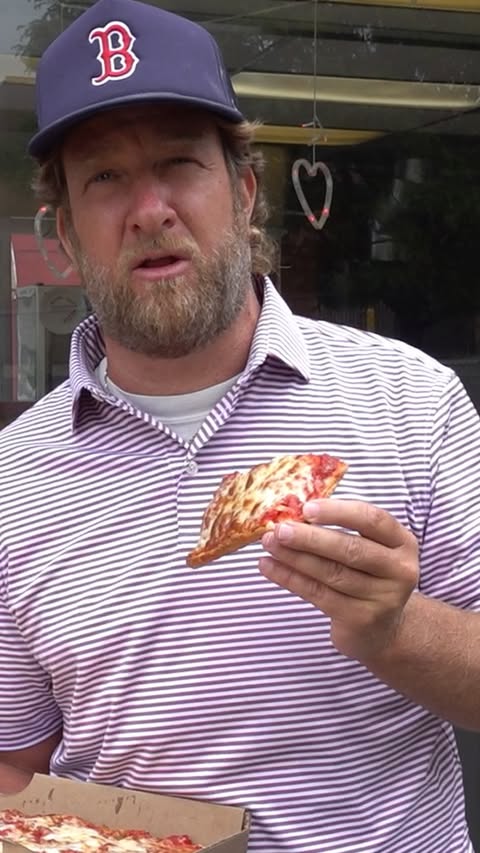 Barstool Pizza Review - Auntie Dot's Pizza (Worcester, MA) presented by @rhoback