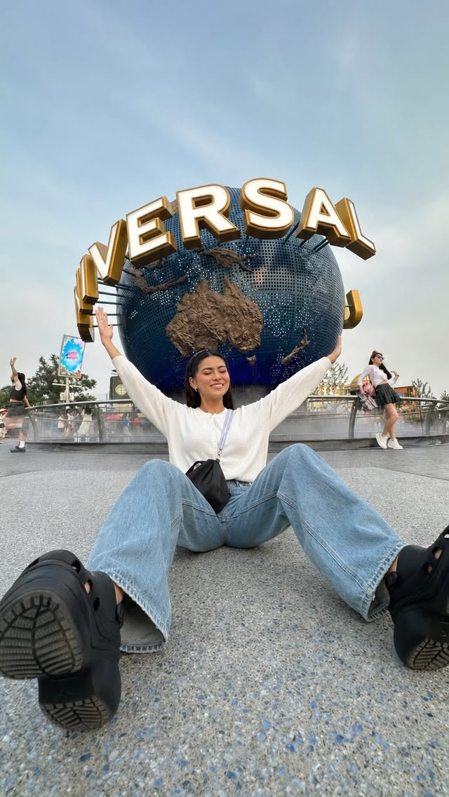 the rain won’t stop us🍄

happy 25th anniversary @universal_studios_japan ✨

booked our tickets through the @klook_ph app

Use my code ARIANNEKLOOK for discounts on your trips worldwide☺️