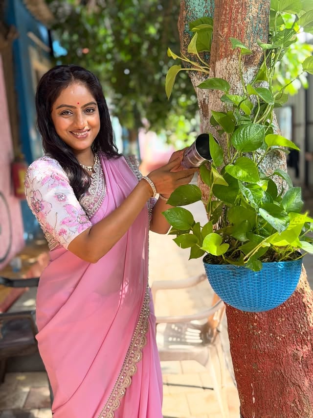 We don’t need another planet. We just need to stop hurting this one. Small actions, real impact ☘️
#happyenviornmentday🌲🌳🌱🍀 
#mangal #mangallakshmi #deepikasingh