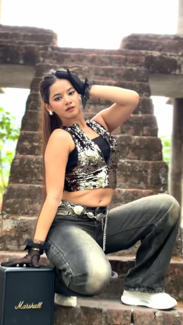 Teri gaddi❤️
.
.
.
#tanurawat33 #instagram #explore #reelsinstagram #india