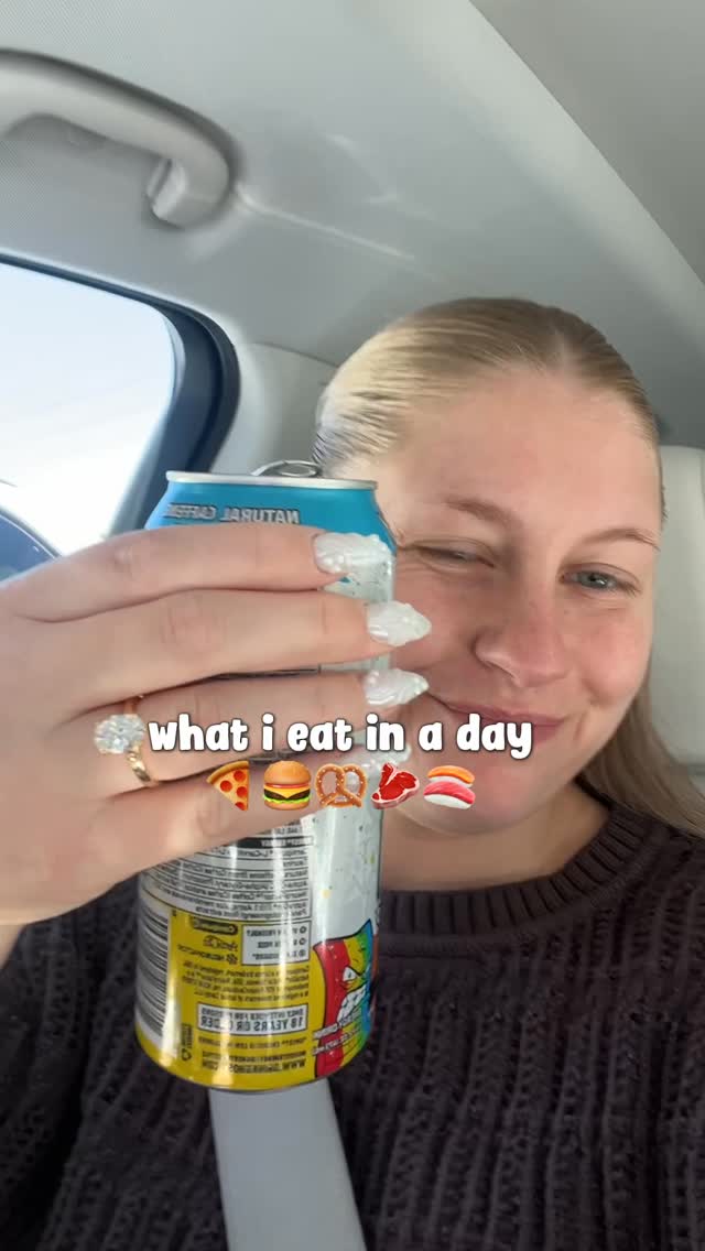 What I eat in a day no restrictions 🤩😋 #whatieat #whatieatinaday #foodie #norestrictions by @nicolee.ludwig