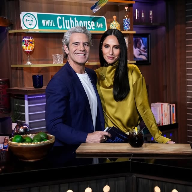 @bravotv @bravowwhl 🌟🌟🌟🌟🌟