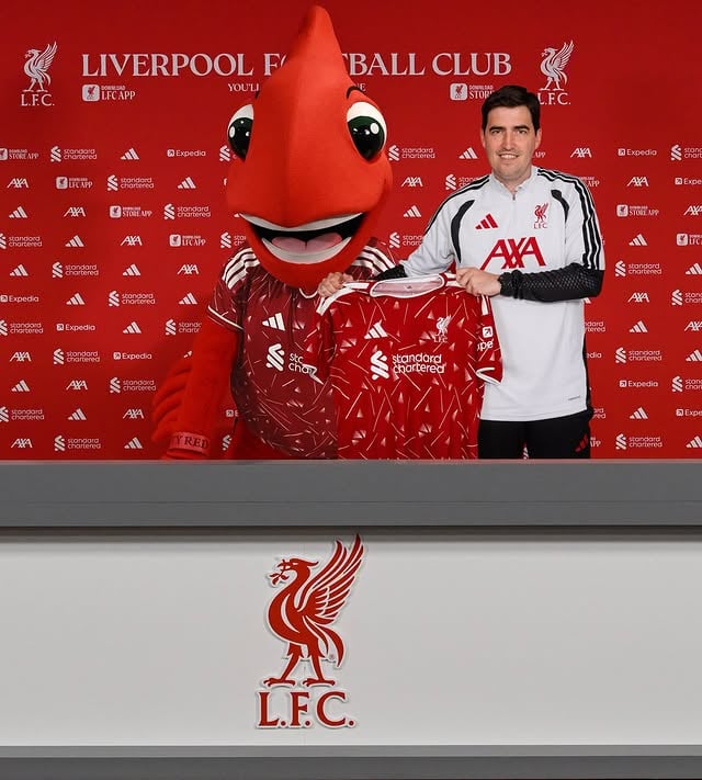 100% AI and when I say AI I mean Andoni Iraola 😎#LFC by @mightyred_lfc