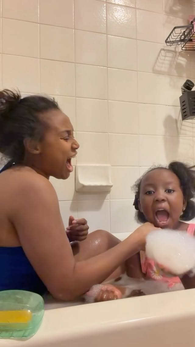 Before I became a mom I was her Sissy. Just because a new title got added doesn’t mean I will neglect being her Sissy. She wanted to go swimming but was able to so we settled with “swimming” in the bath tub. Let’s just say we had a great time 🥹🤗👩🏽‍🐰‍👩🏾 by @highlybeautiful
