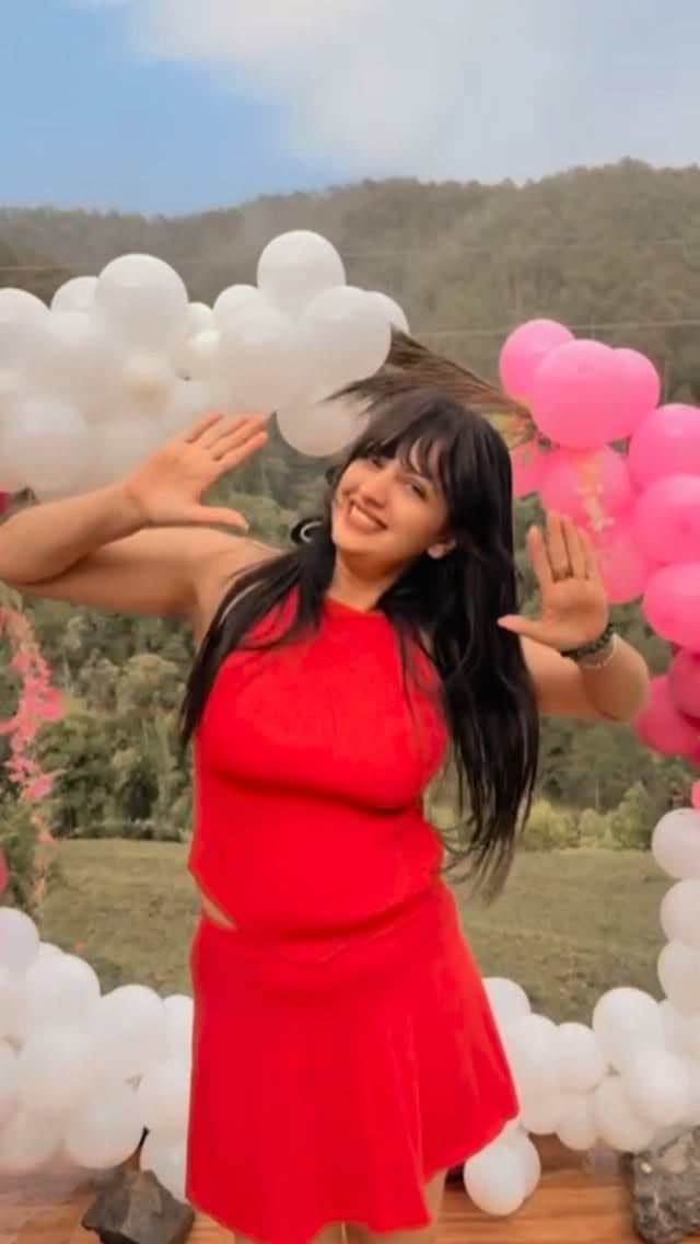 As you grow … birthdays are more of a peace than a Party !!!!

#peacecomesfirst❤️ #alwaysamountaingirl 

#HappyLife