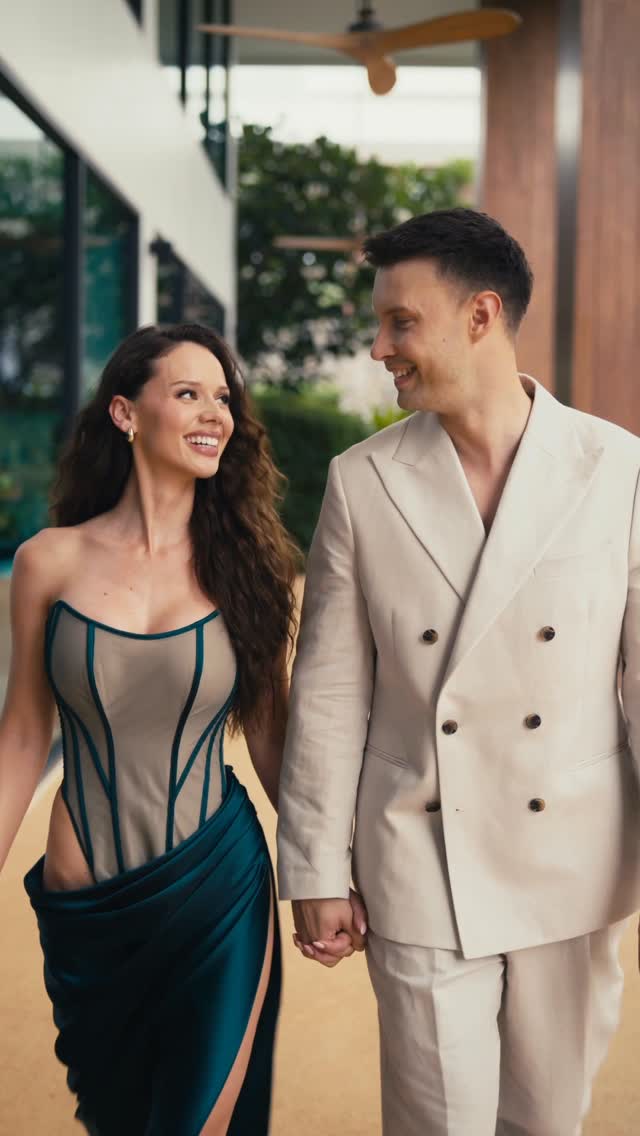 JE TO TADY! 🔥💜 první díl už dnes na Prima+ 😍 ..a slevový kód: AYTOPETRAGABI s 50% slevou na předplatné stále platí!🫶🏼 by @gabrielagasparova_official