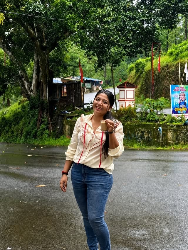 മഴ 🌧️ പൊന്മുടി 🏞️#ınstagood #raindrops #ponmudihills🗻❤️ #mazha #likeforalike by @hey_its_revathy