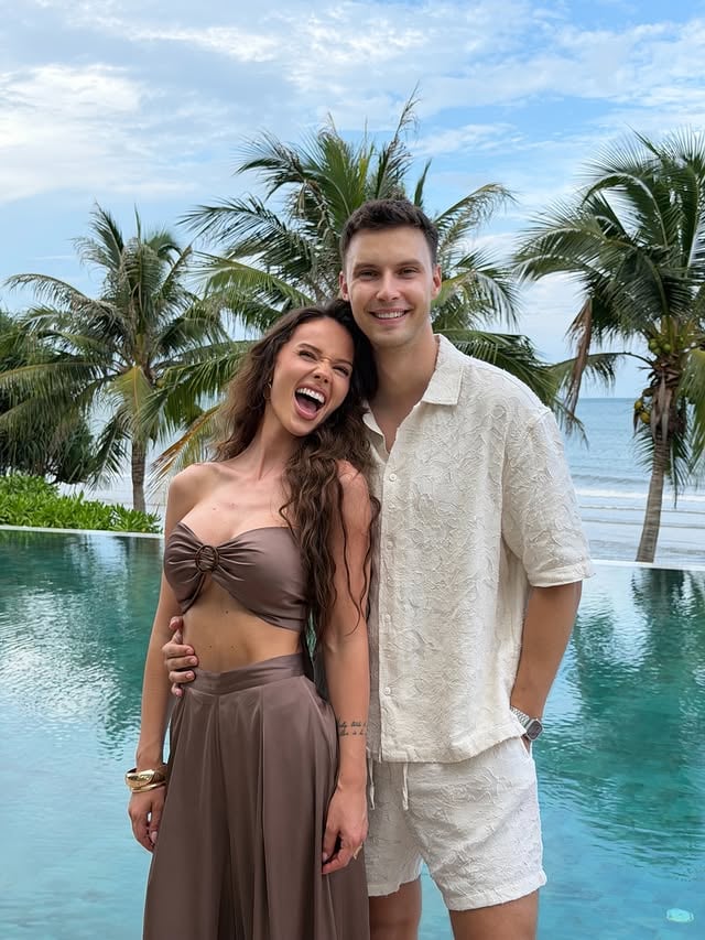 ZÍTRA ZAČÍNÁME!!! 💥💜Pro všechny co chtějí sledovat ARE YOU THE ONE? Máme slevový kód: AYTOPETRAGABI na 50% slevu předplatného Prima+. Tak doufáme, že si to zítra nenecháte ujít!! 🕺🏻 Držte pěsti! 🙏🏻 by @gabrielagasparova_official