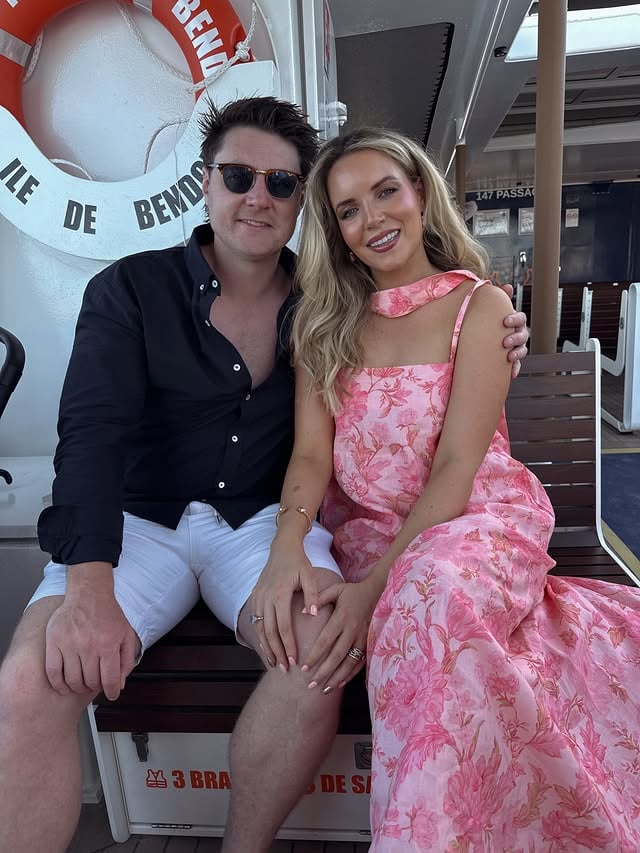 A magical birthday in Bandol with my boys, besties and buckets of sunshine ☀️ dress by @mortonmac_label by @hannahcjsaunders