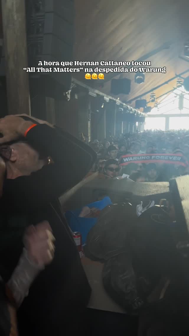 @djhernancattaneo x @warungbeachclub uma última vez 🐉Essa despedida foi uma catarse emocional. Uma sequência de momentos lindos e de motivos para agradecer. Mais de 13h de Hernan passou voando e vão ficar pra sempre na história. Warung Forever ⛩️ by @tiagomelchior